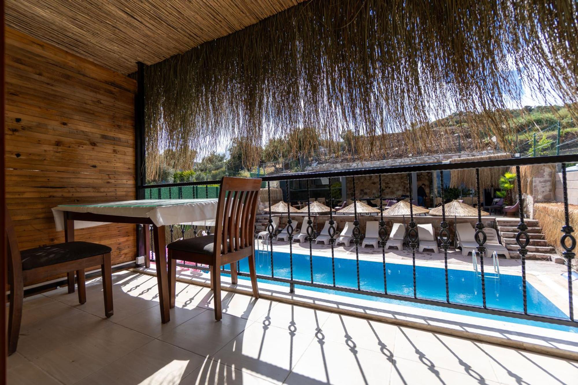 Stone House Butik Otel İzmir Ngoại thất bức ảnh