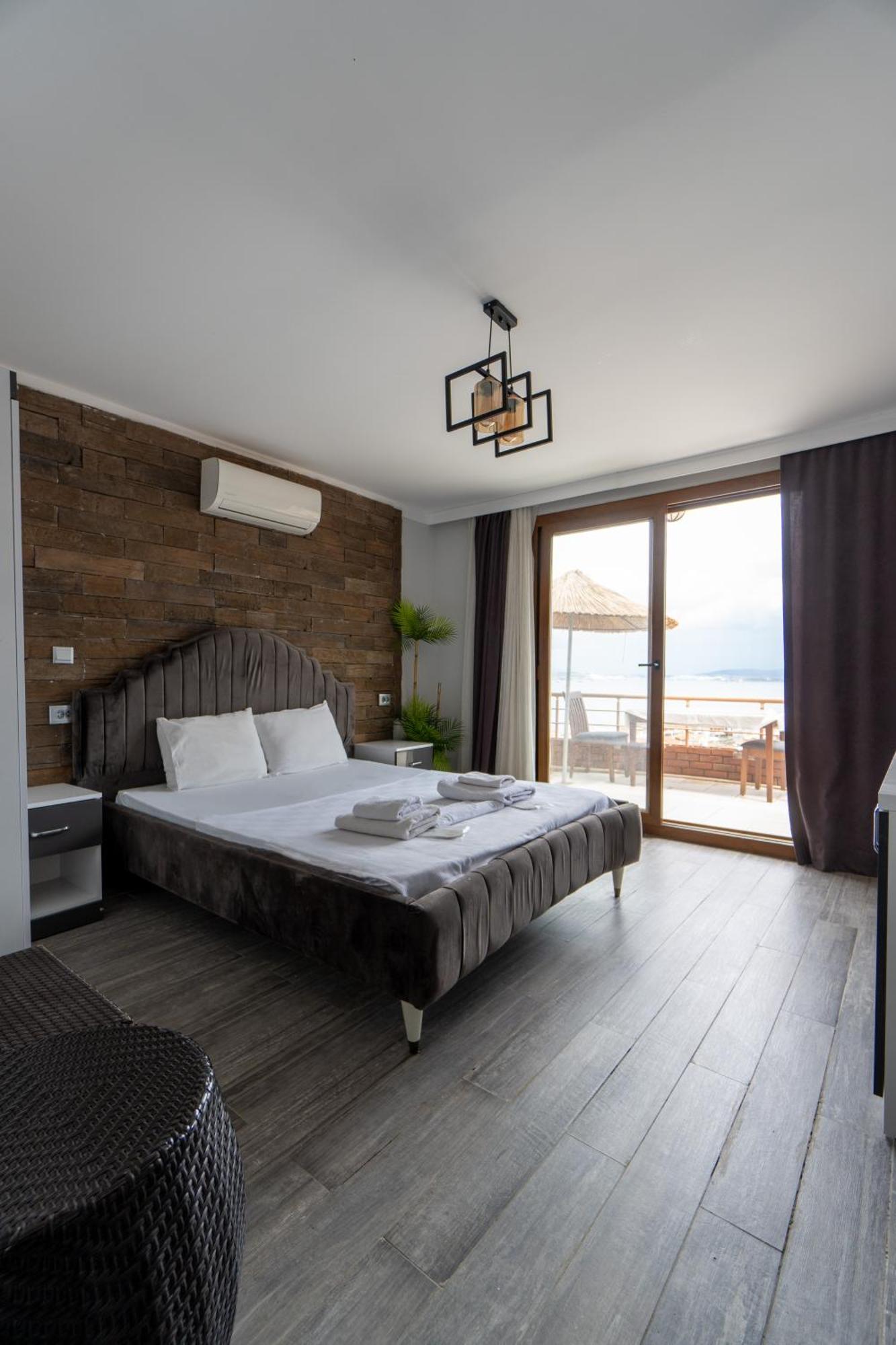 Stone House Butik Otel İzmir Phòng bức ảnh